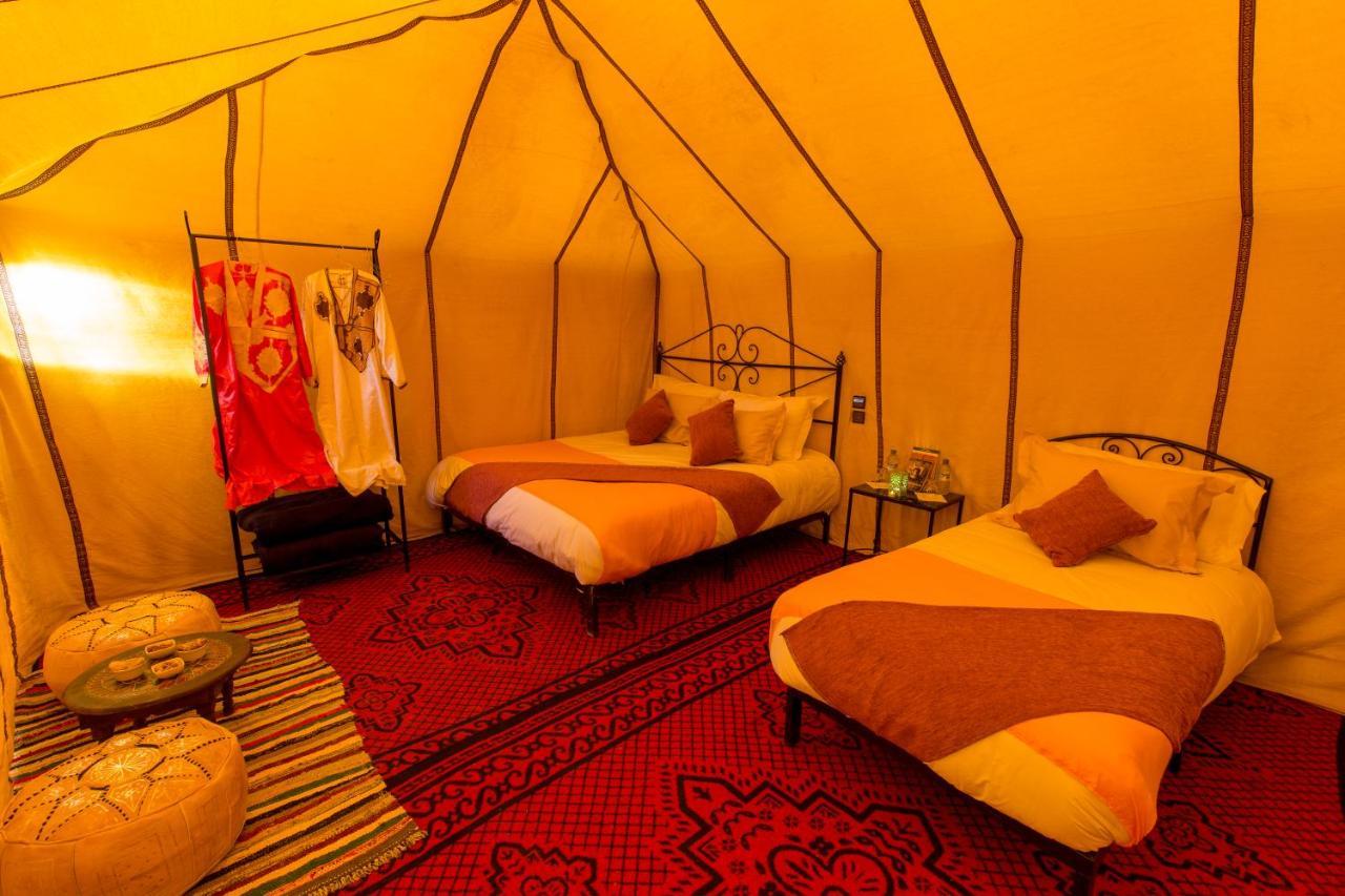 Готель Luxury Bega Camp Мерзуга Екстер'єр фото