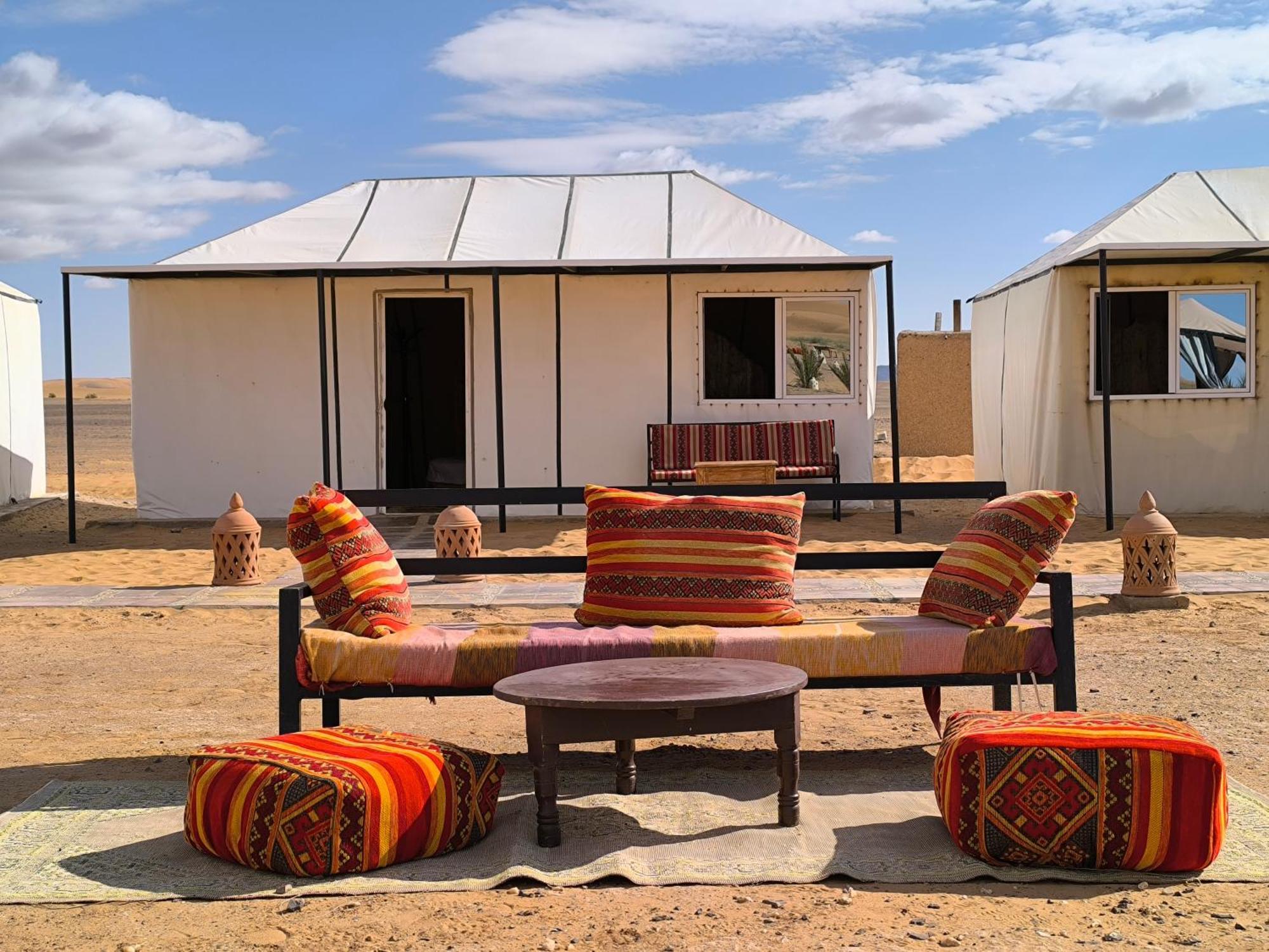 Готель Luxury Bega Camp Мерзуга Екстер'єр фото